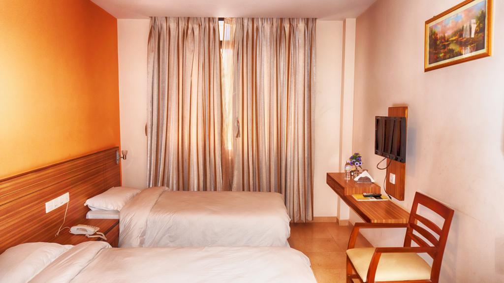 Aryal International Hotel Kathmandu Room photo
